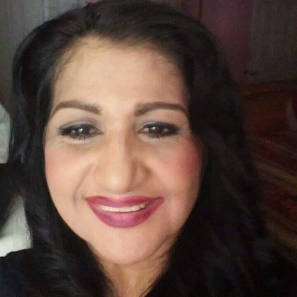 Meet your Posher, Pam